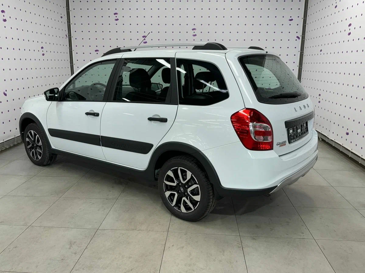 Lada Granta Cross - фото №6